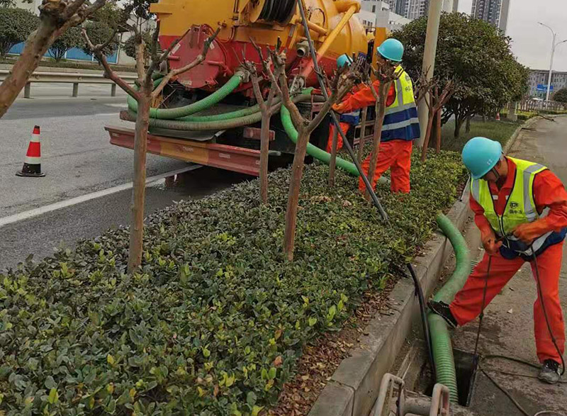 嵊泗市政管道清淤